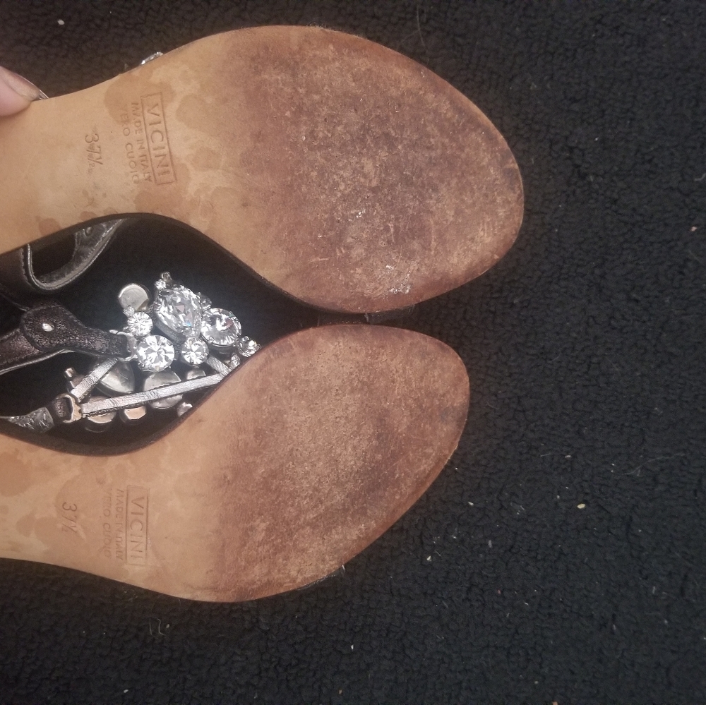 Sandals - Picture 4 of 4